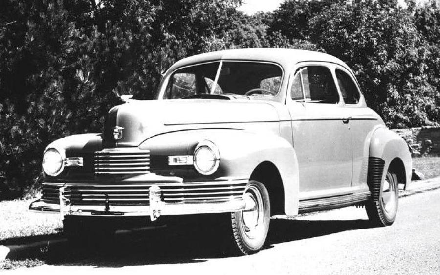 Nash Ambassador Brougham Coupe (4663) '1946